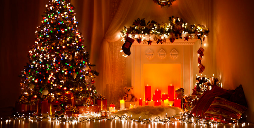 Velas y cirios en el origen del árbol de Navidad